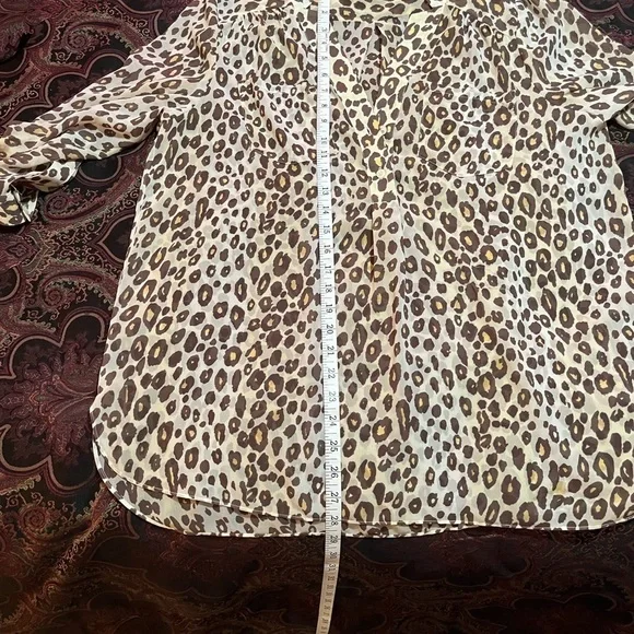 Moda cheetah print size large 100 percent polyester colors brown yellow cream. - Picture 2 of 12
